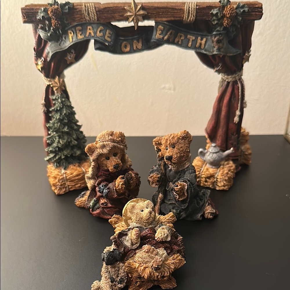 Boyds Bears & Friends Nativity Series 1/4
